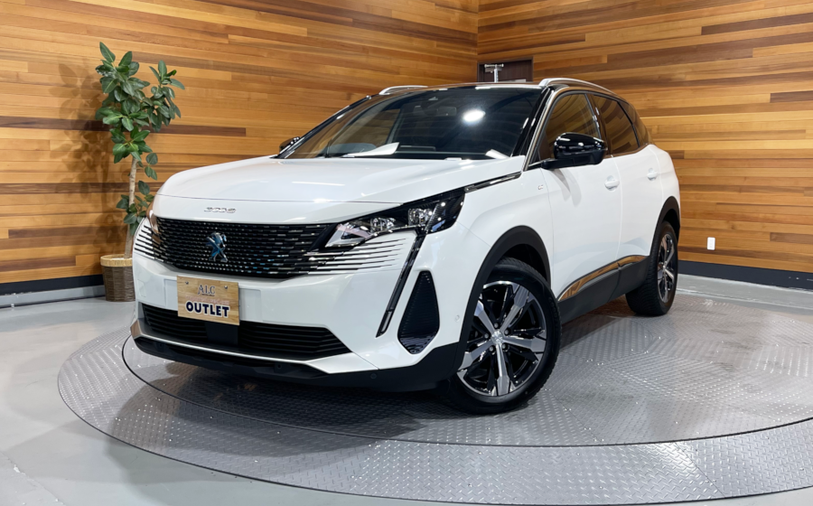 プジョー 3008GT　サンルーフ　登録済未使用車　新車保証継承